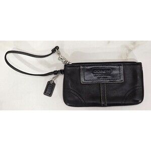 Vintage Coach Leatherware Wristlet Leather Black Clutch Pouch Wallet 90s EUC